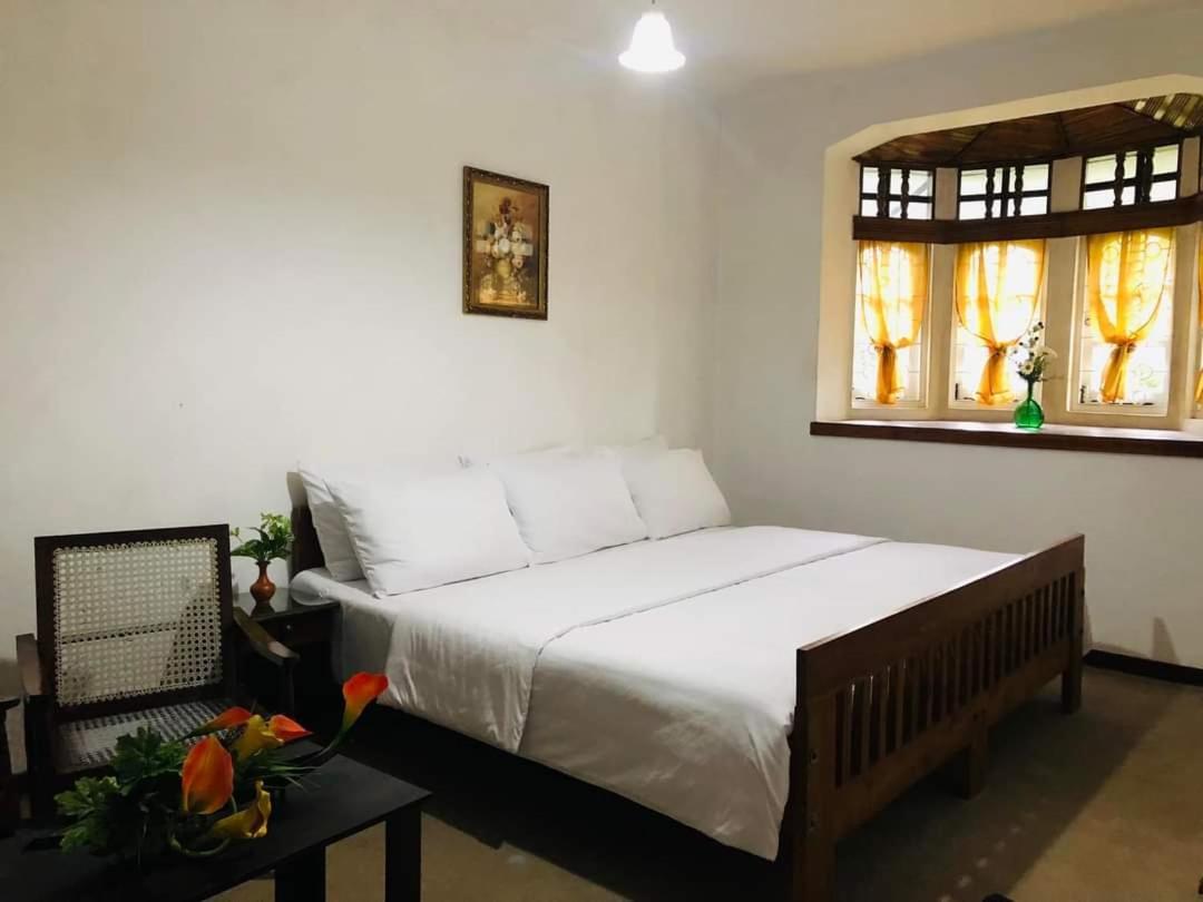 Mount Mary Inn Nuwara Eliya Quarto foto