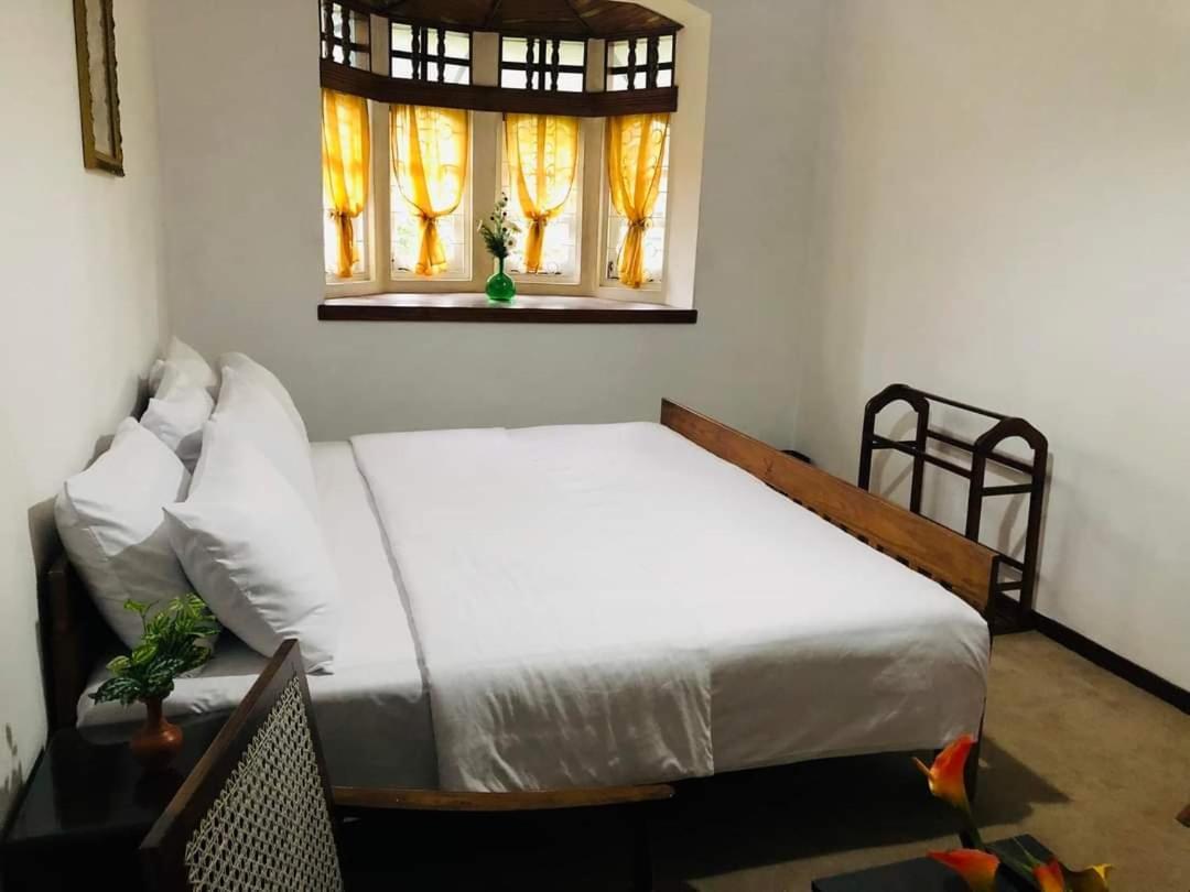 Mount Mary Inn Nuwara Eliya Quarto foto